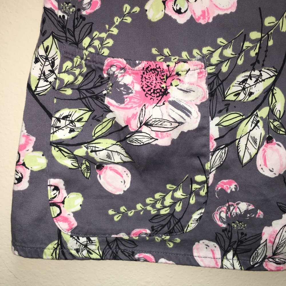 BEYOND SCRUBS XS Crossover Y style Scrub Top - Picture 4 of 8
